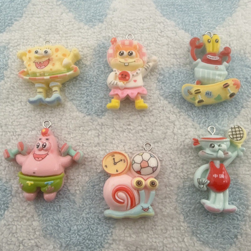 10pcs cartoon resin pendant, D - Event Party 评论和价格